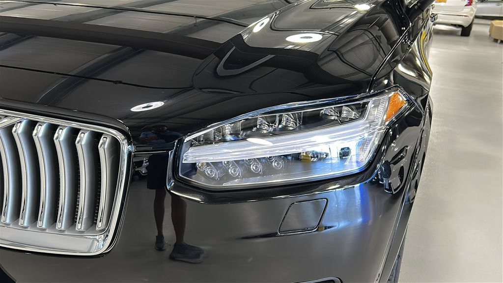 Certified 2023 Volvo XC90 B6 Plus w/ Protection Package Premier AWD/4WD image 7