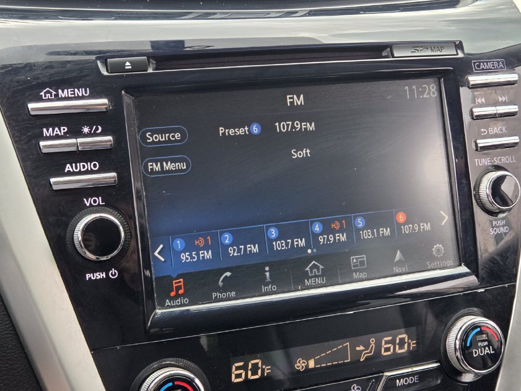Used 2017 Nissan Murano SL FWD image 24