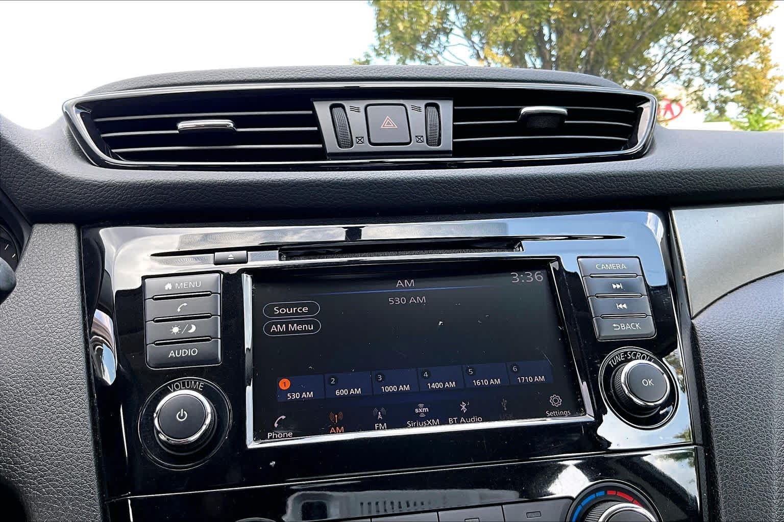 Used 2019 Nissan Rogue Sport S AWD/4WD image 33