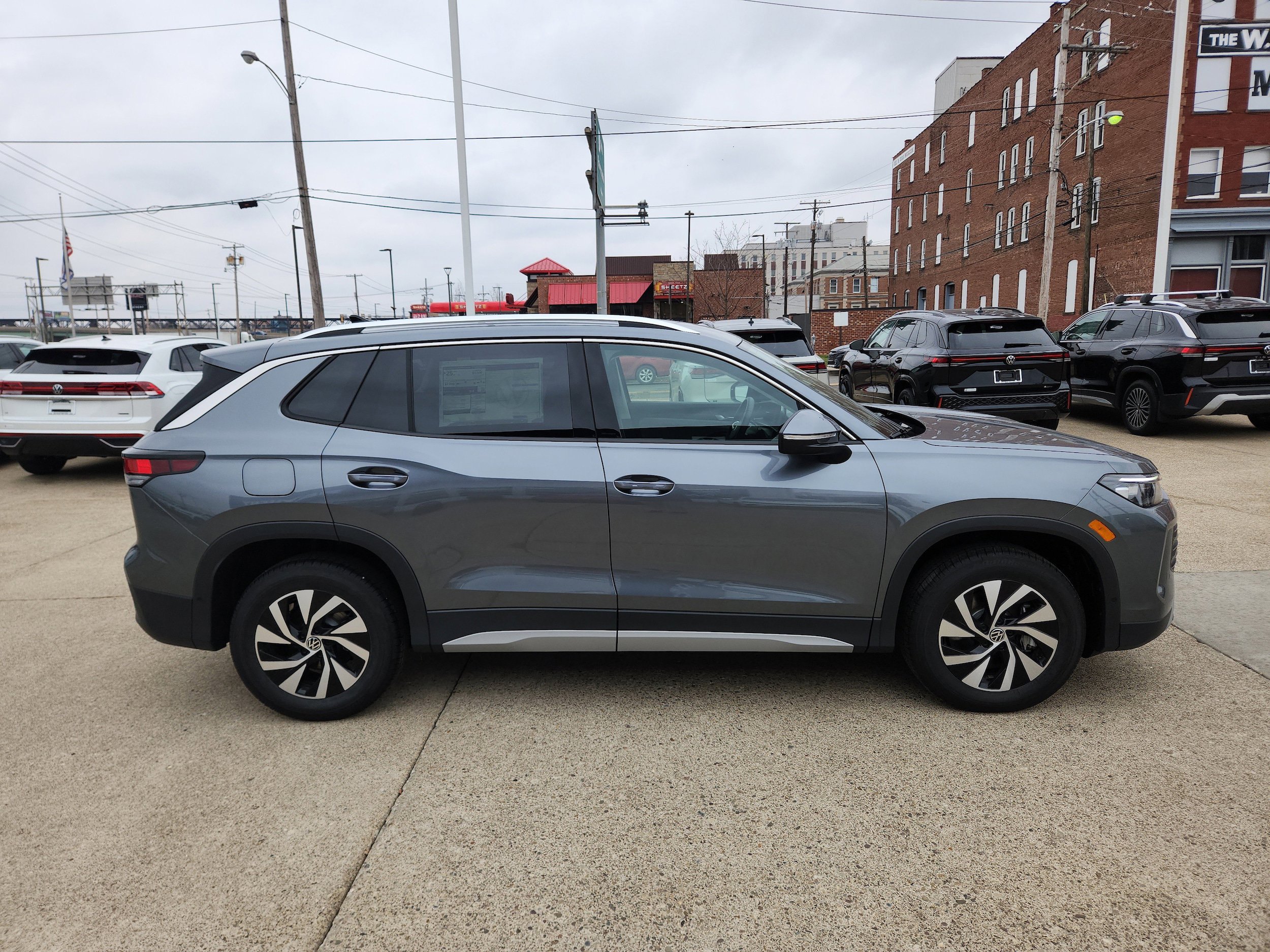 New 2026 Volkswagen Tiguan S AWD/4WD image 6