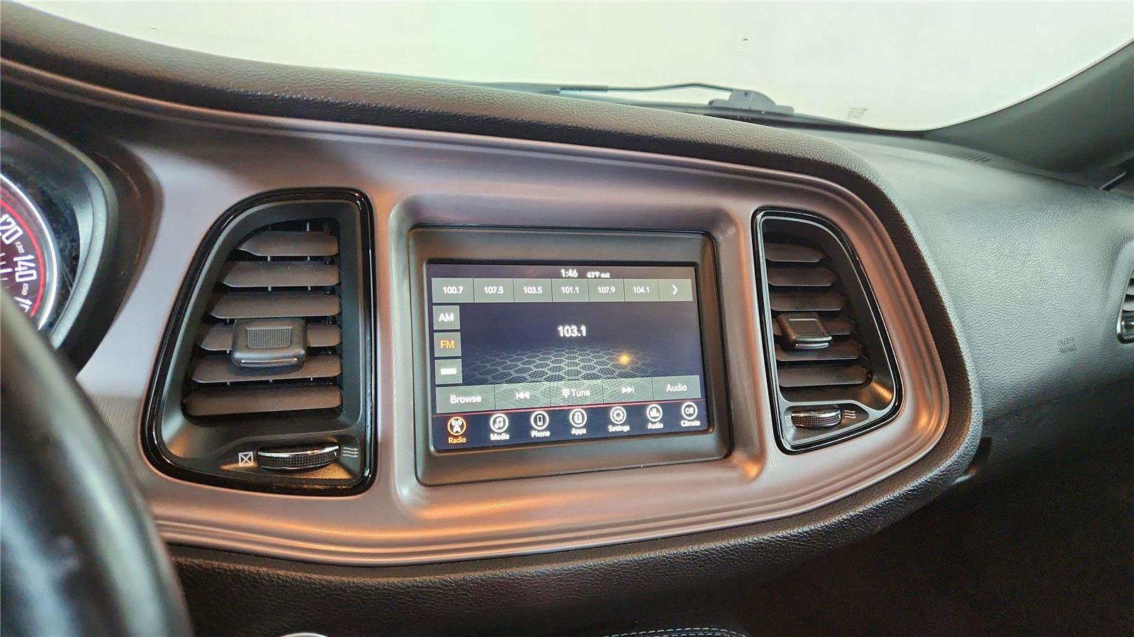 Used 2023 Dodge Challenger SXT image 26