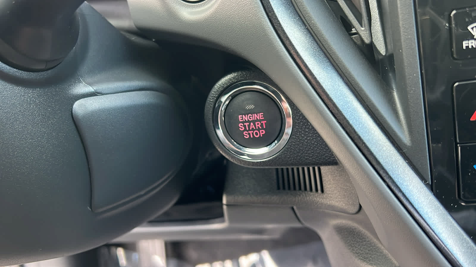 New 2026 Subaru Crosstrek 2.5i Limited AWD/4WD image 17