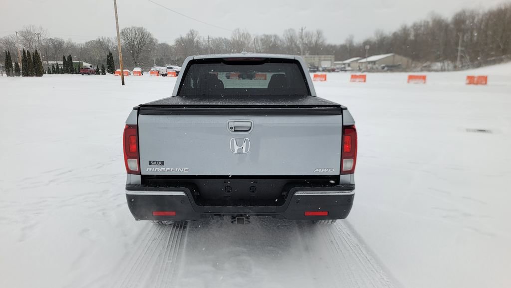 Used 2019 Honda Ridgeline Sport image 10
