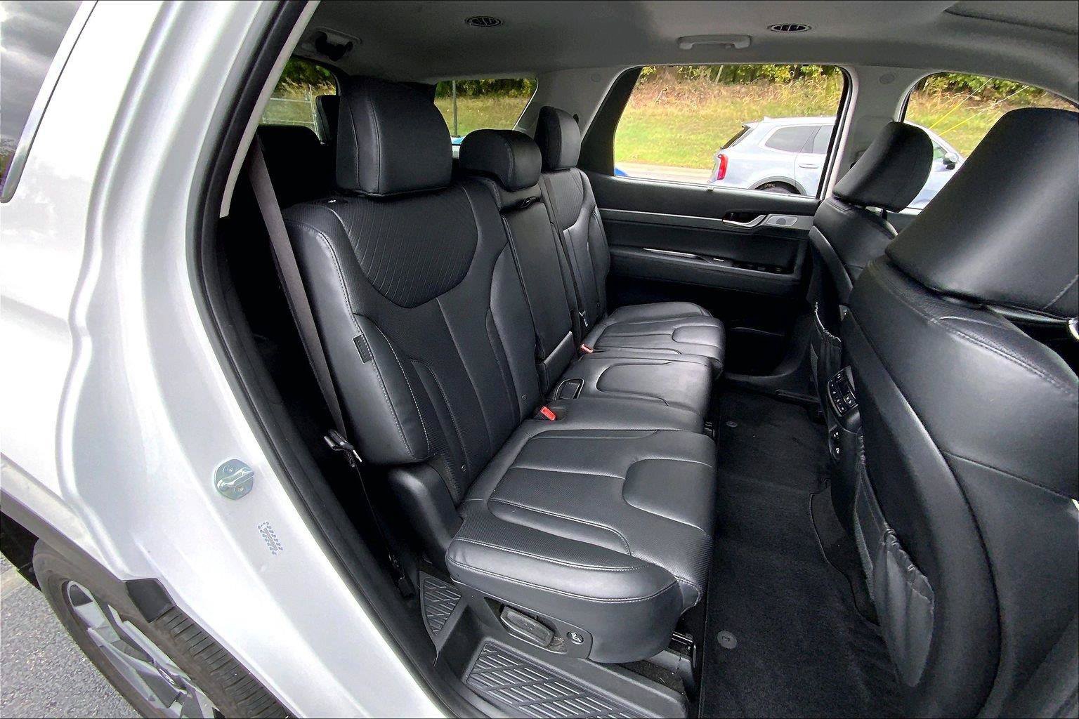 Used 2024 Hyundai Palisade SEL AWD/4WD image 25