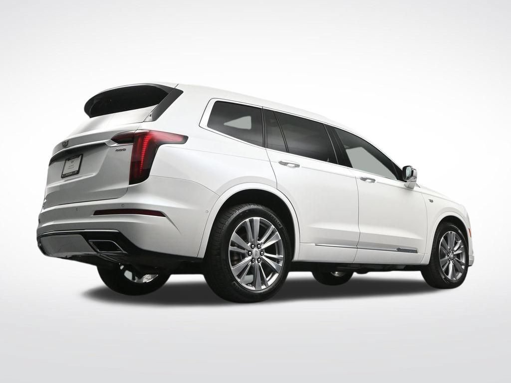 Used 2023 Cadillac XT6 Premium Luxury w/ Technology Package AWD/4WD image 28