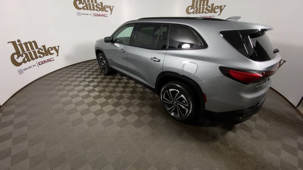 Used 2026 Buick Enclave Sport Touring w/ Power Package FWD image 6