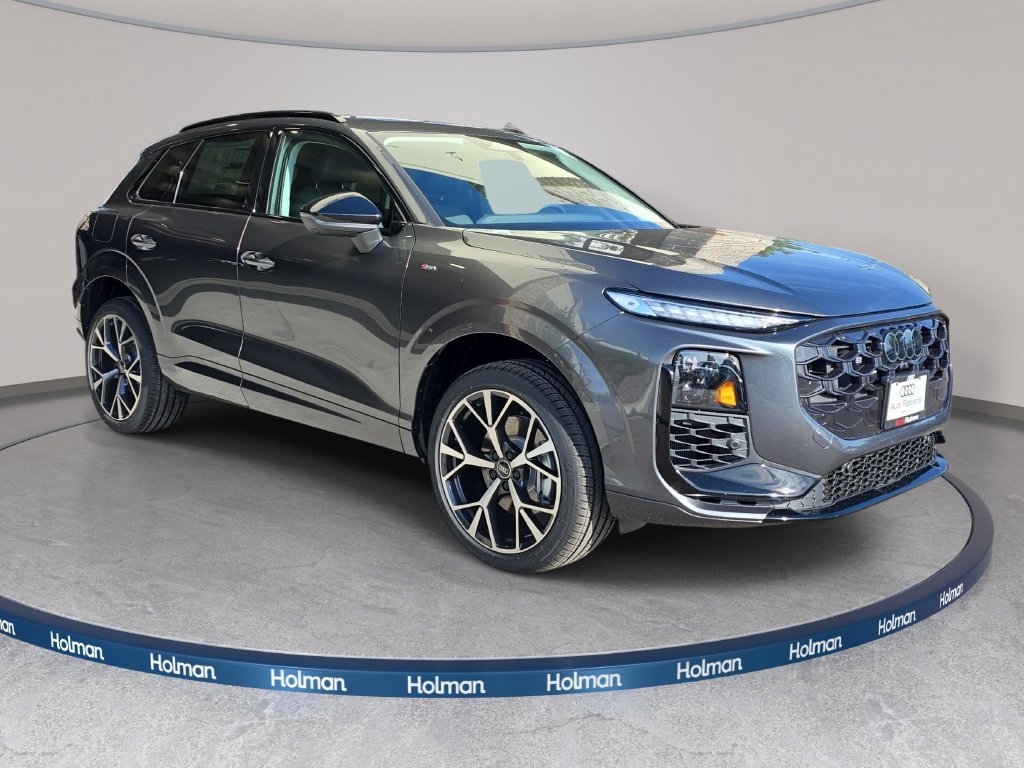 New 2026 Audi Q3 quattro 2.0T AWD/4WD image 3