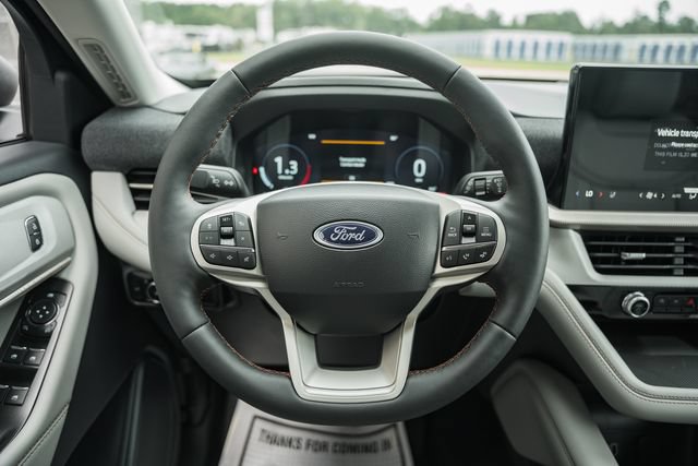 New 2026 Ford Explorer Active w/ Active Comfort Package RWD image 35