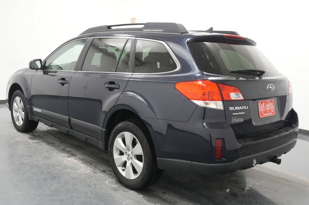 Used 2012 Subaru Outback 2.5i Limited w/ Moonroof Pkg AWD/4WD image 6