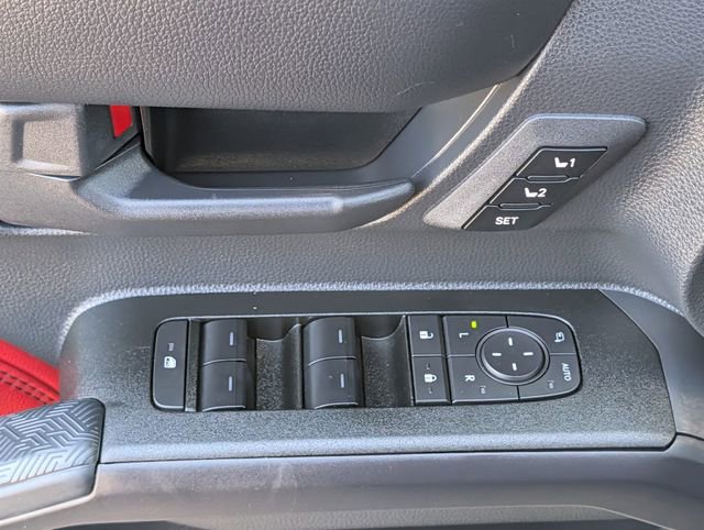 Certified 2025 Toyota 4Runner TRD Off-Road image 24