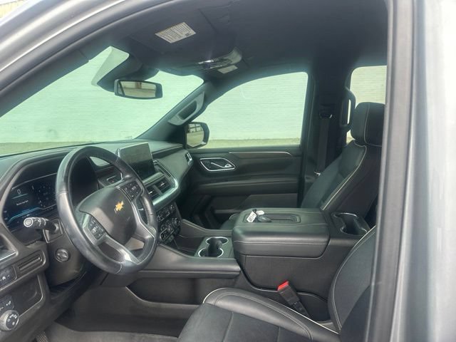 Used 2023 Chevrolet Suburban Premier RWD image 14