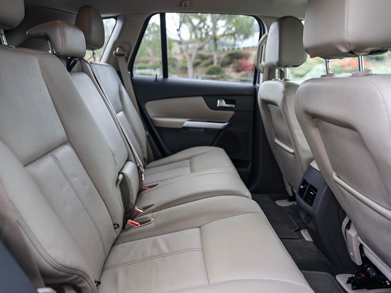 Used 2014 Ford Edge SEL w/ Equipment Group 204A FWD image 21