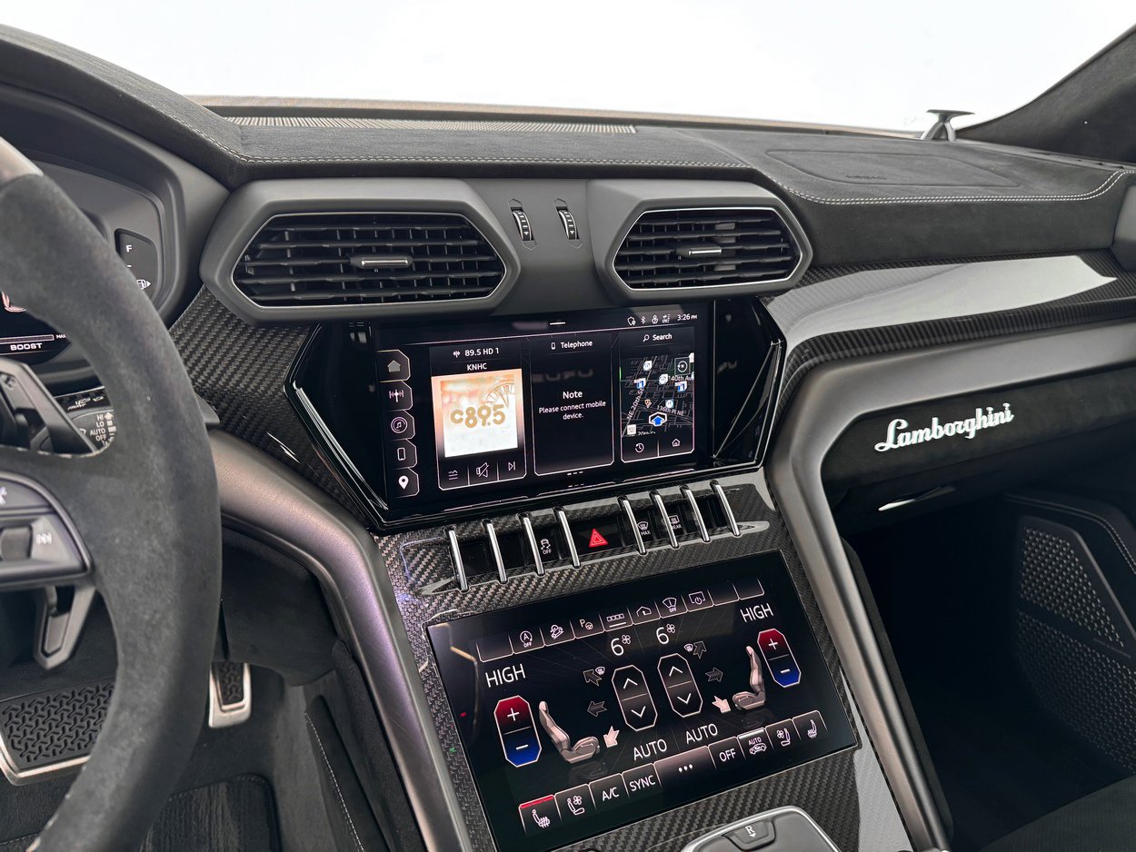 Used 2024 Lamborghini Urus Performante image 19