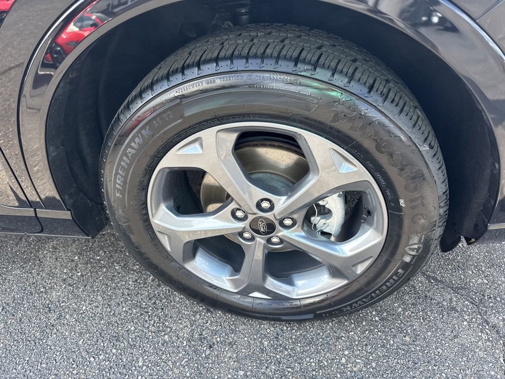 Certified 2023 Ford Escape ST-Line image 9