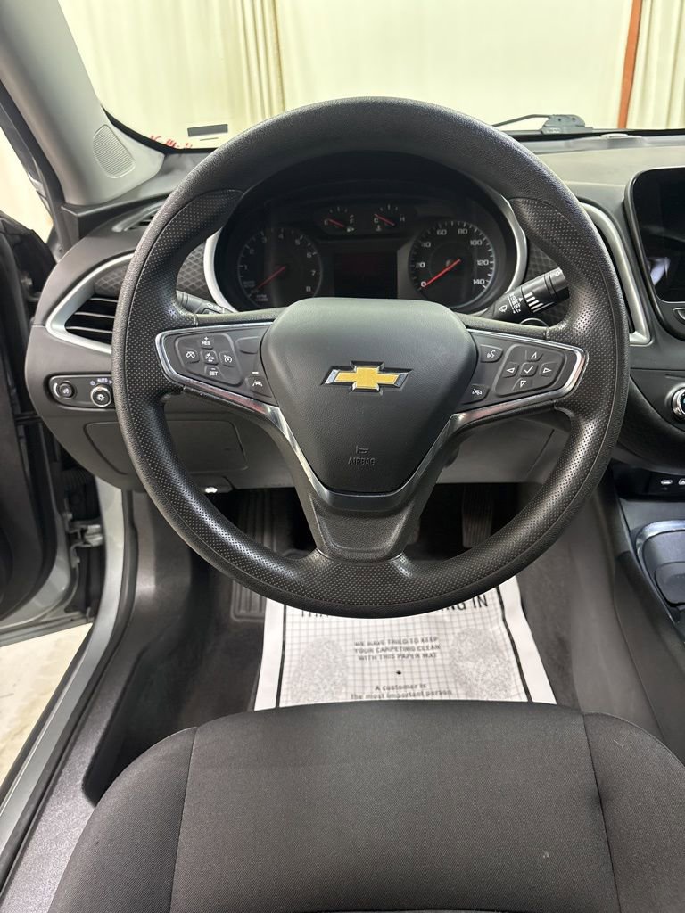 Used 2024 Chevrolet Malibu LT FWD image 12