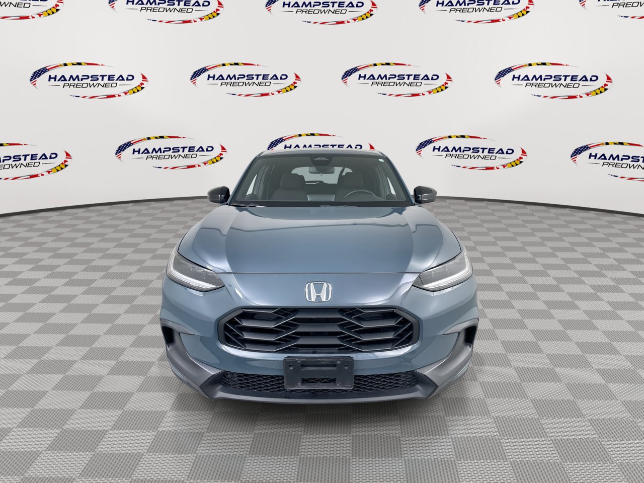 Used 2025 Honda HR-V Sport image 3