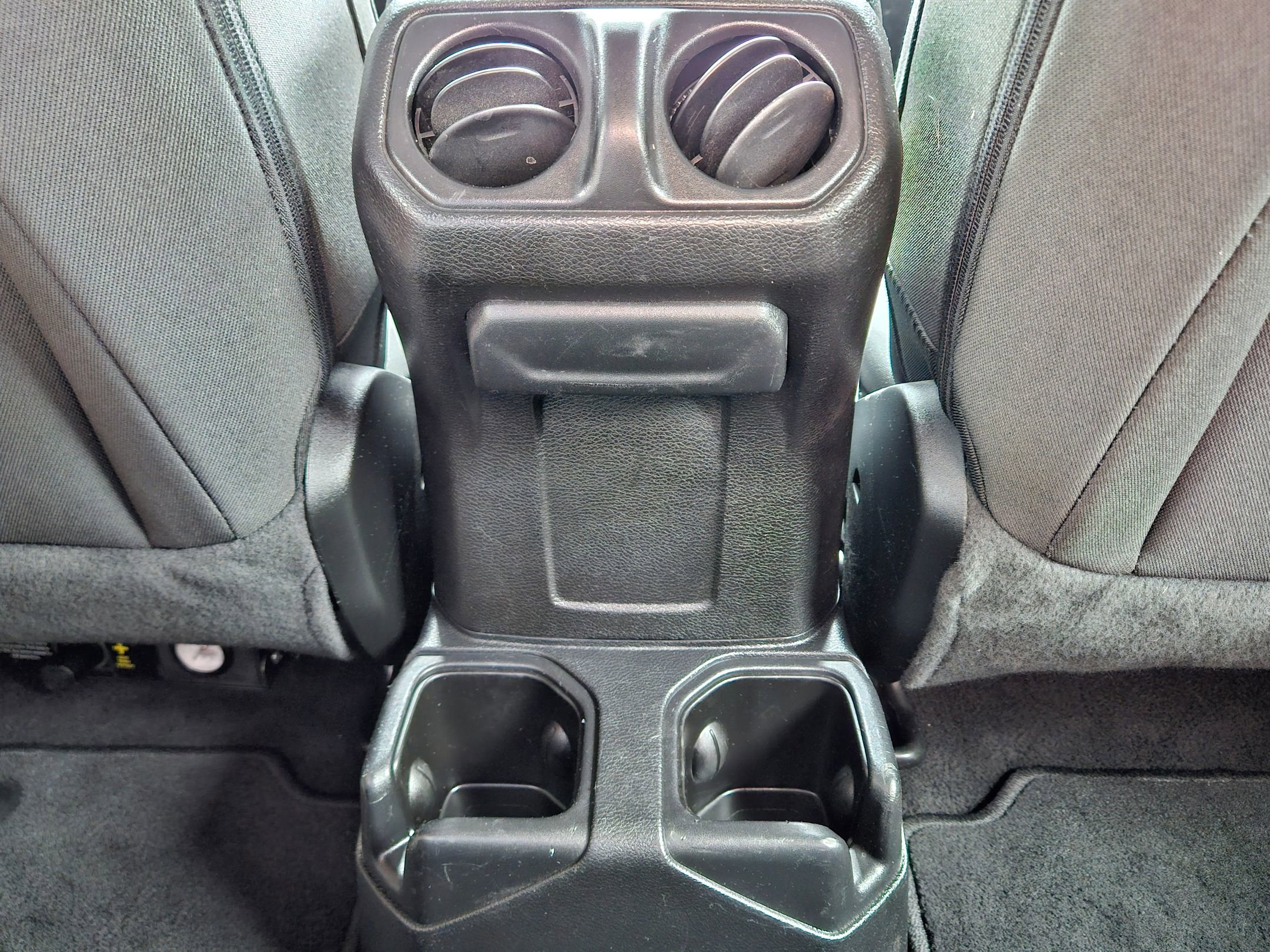 Used 2021 Jeep Gladiator Sport image 28