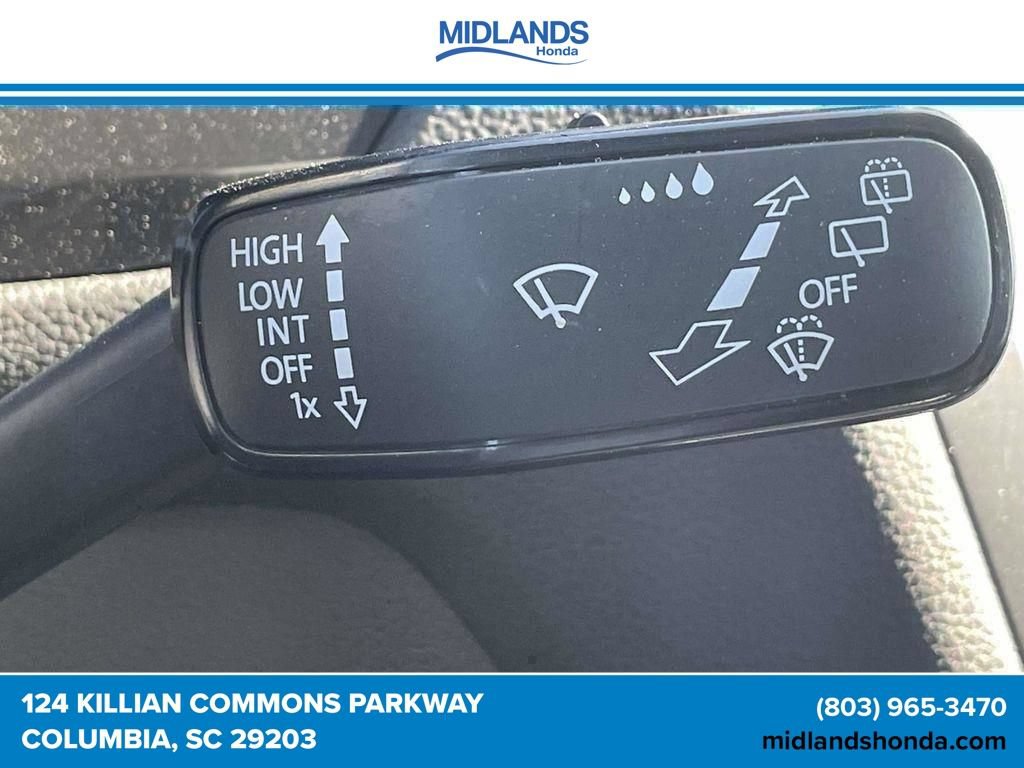Used 2024 Volkswagen Tiguan SE FWD image 26