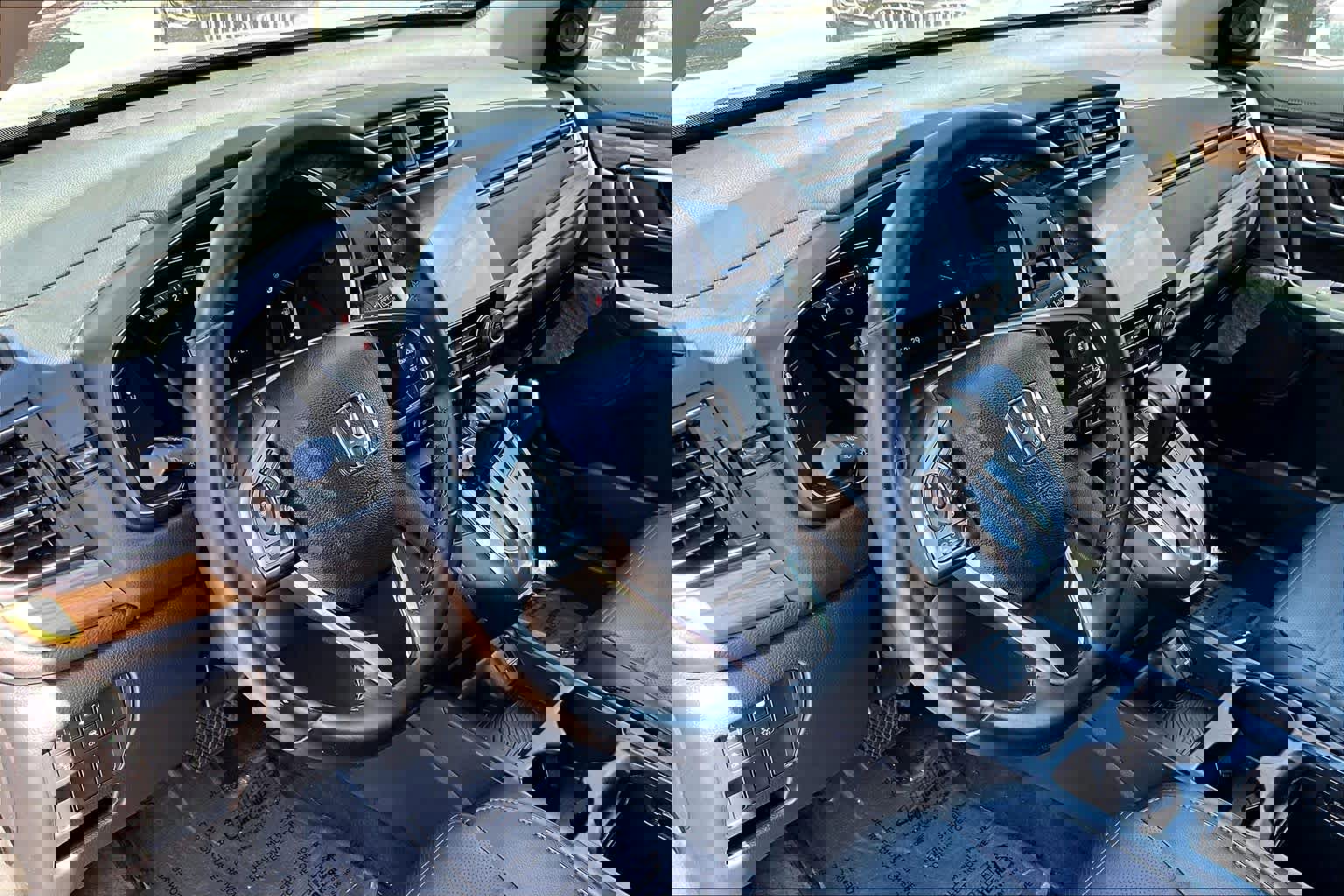 Used 2018 Honda CR-V EX-L image 18