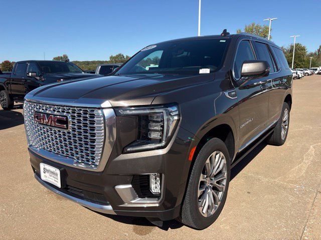 Used 2021 GMC Yukon Denali w/ Denali Premium Package AWD/4WD image 7