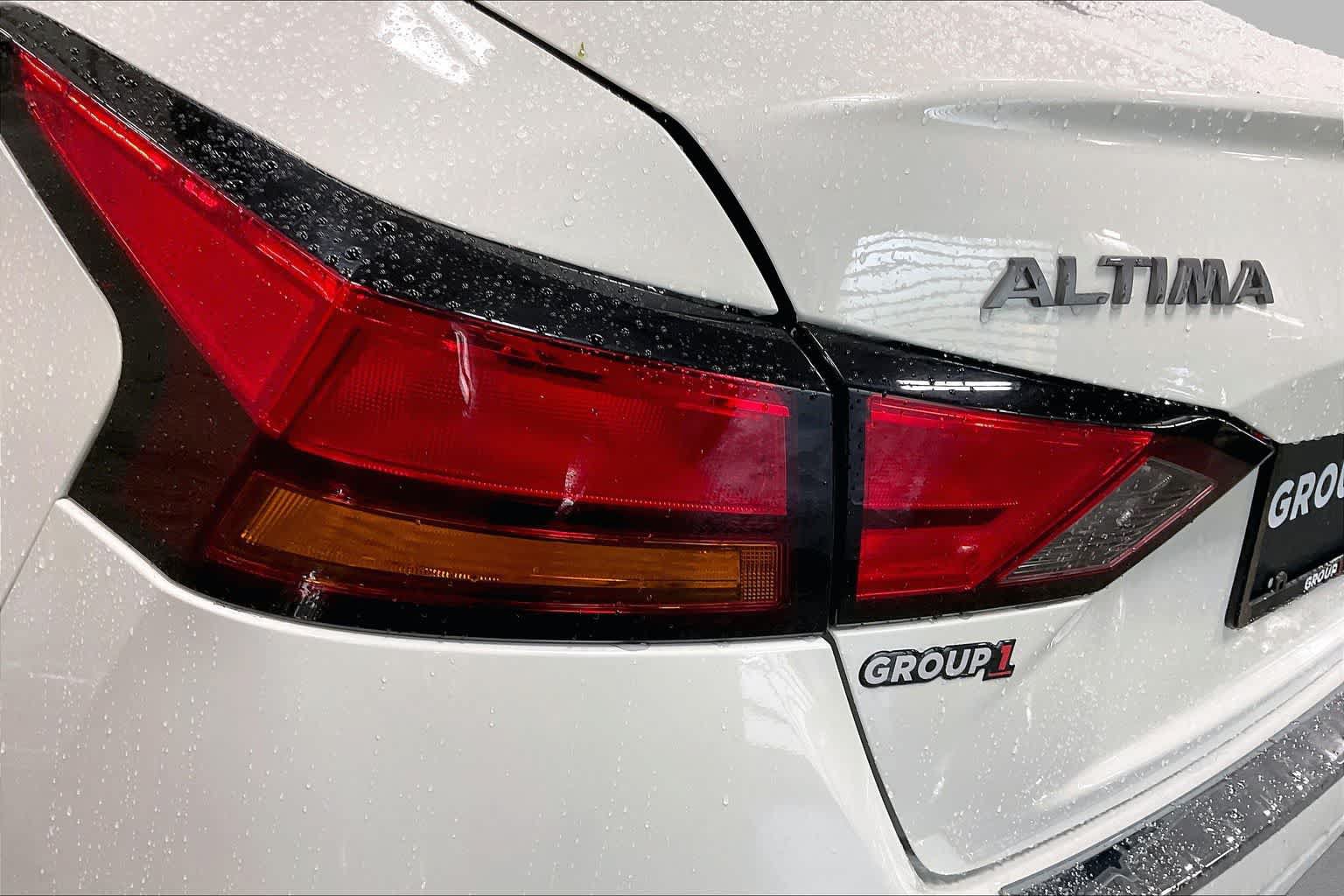 Used 2023 Nissan Altima 2.5 SV AWD/4WD image 28