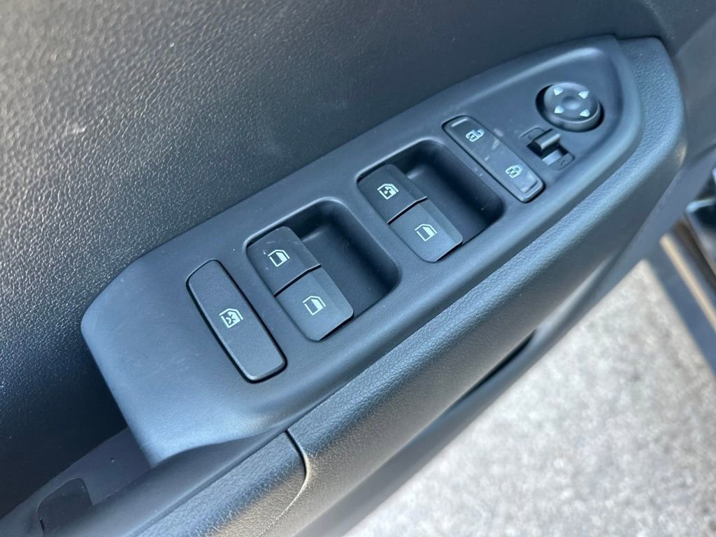 Used 2026 Hyundai Venue SEL image 12