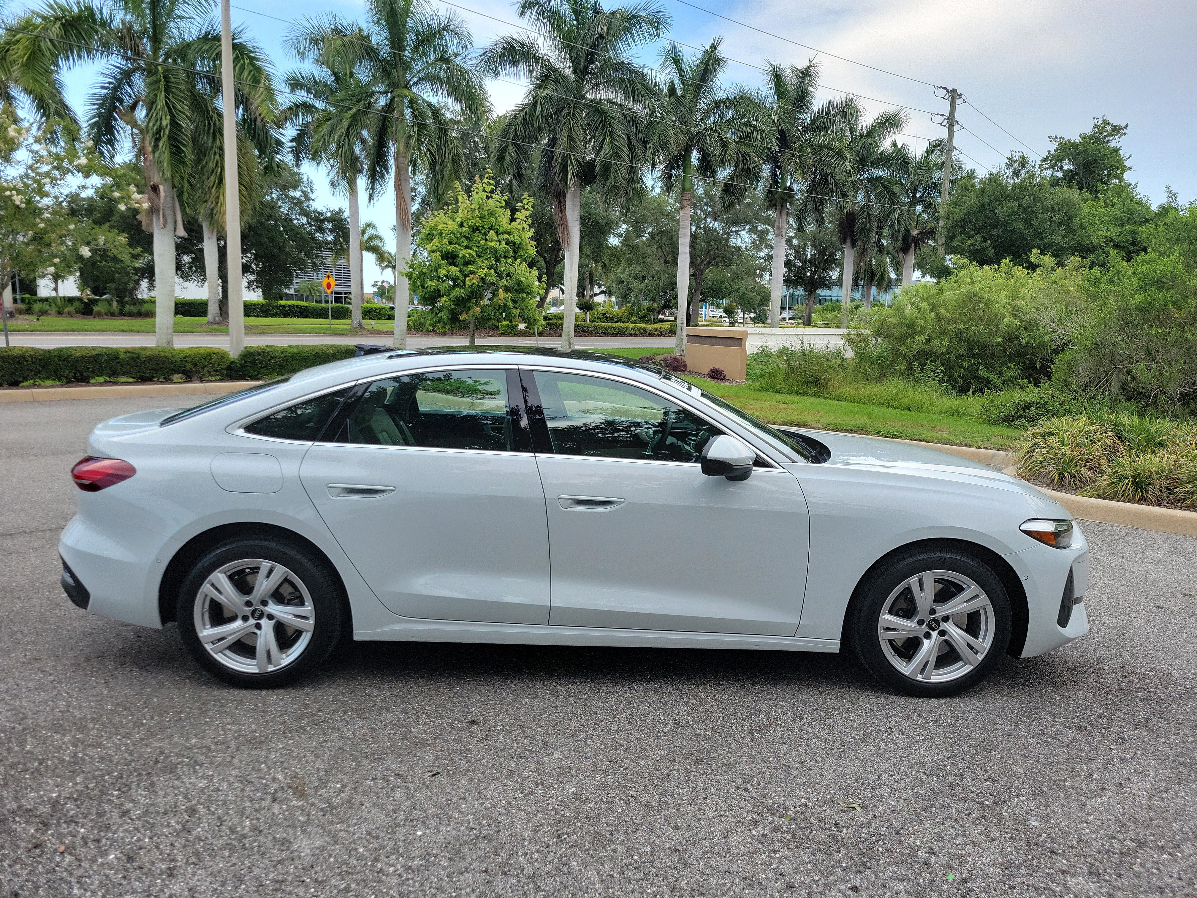 Certified 2025 Audi A5 2.0T Premium w/ Convenience Package AWD/4WD image 3