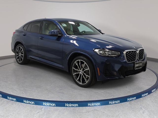 Certified 2023 BMW X4 xDrive30i w/ M Sport Package AWD/4WD image 3
