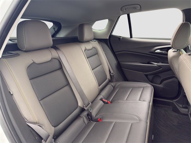 Used 2025 Chevrolet Trax ACTIV w/ Driver Confidence Package image 18