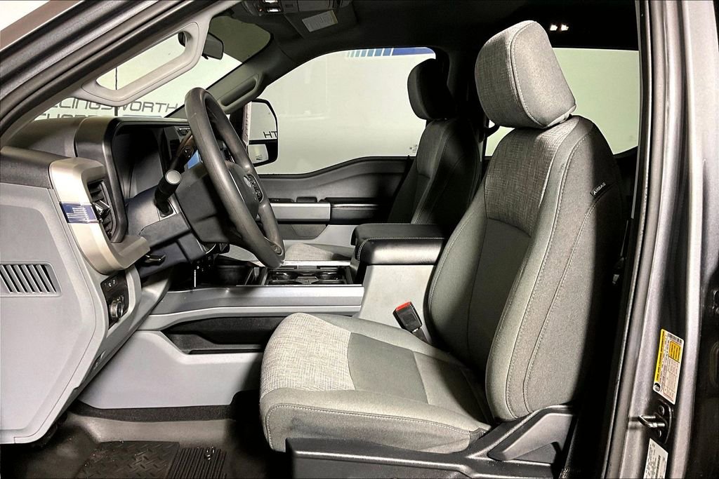 Used 2024 Ford F250 XLT w/ FX4 Off-Road Package image 20