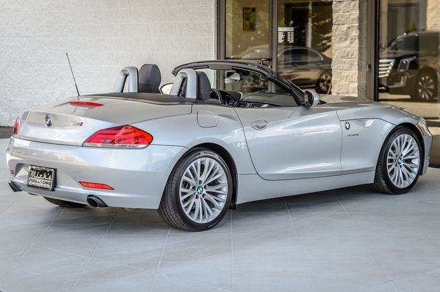 Used 2009 BMW Z4 sDrive35i image 15