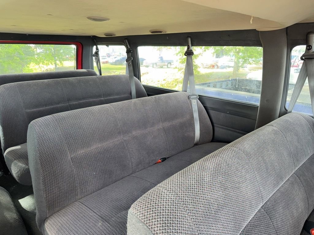 Used 2002 Dodge B3500 RWD image 14