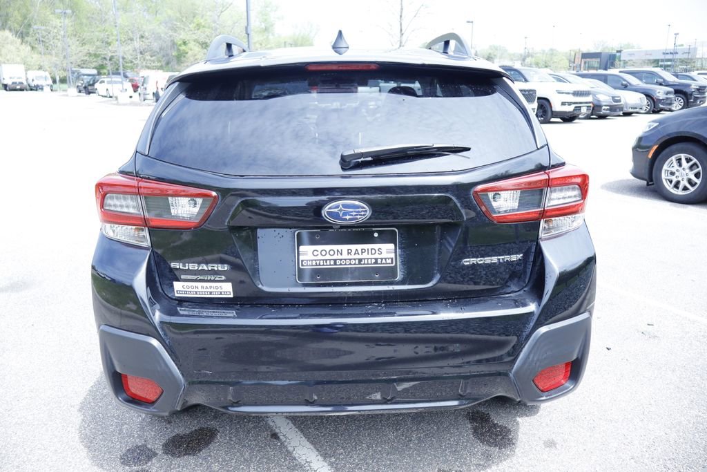 Used 2021 Subaru Crosstrek 2.0i Premium w/ Moonroof Package AWD/4WD image 4