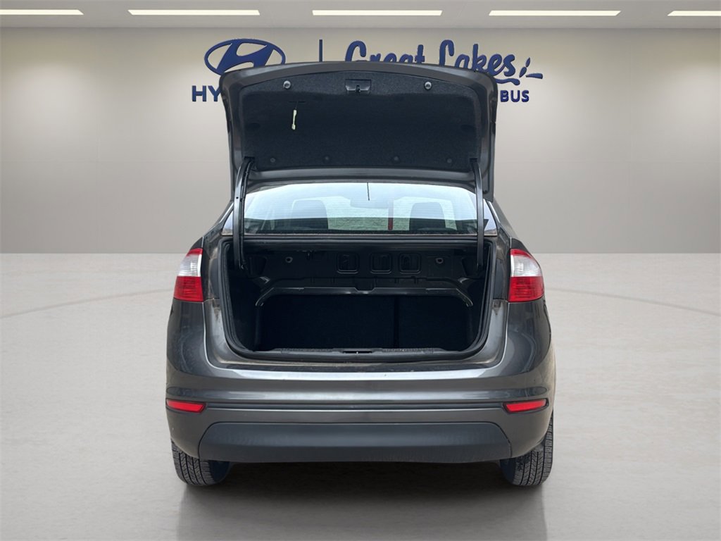 Used 2016 Ford Fiesta SE image 10