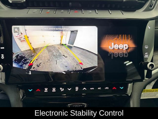 New 2026 Jeep Grand Cherokee Altitude image 17