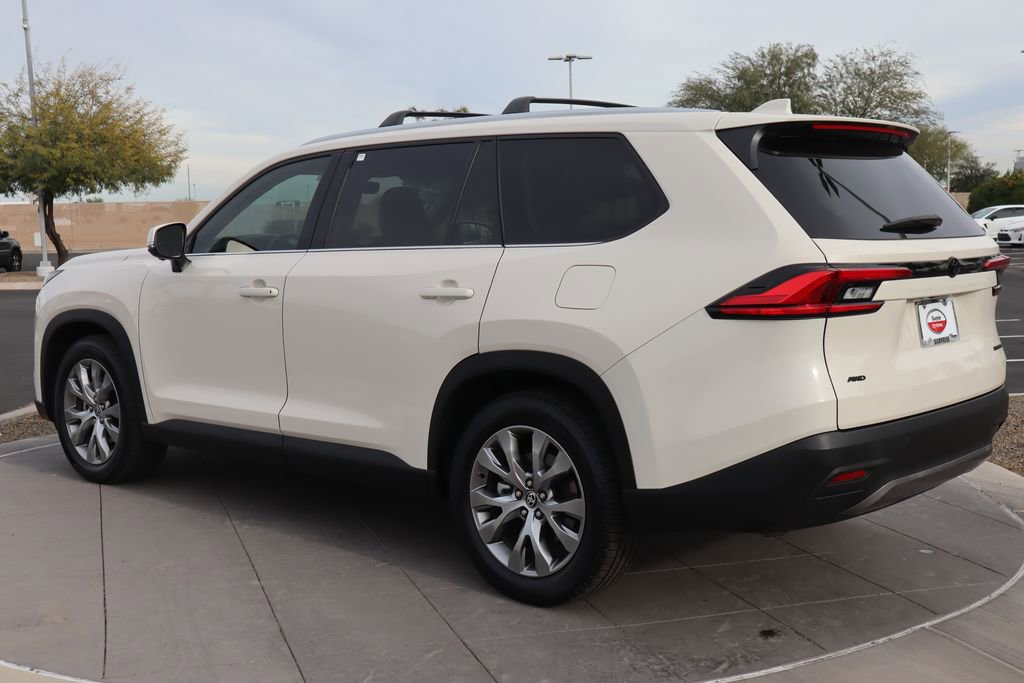 Used 2024 Toyota Grand Highlander Limited image 7