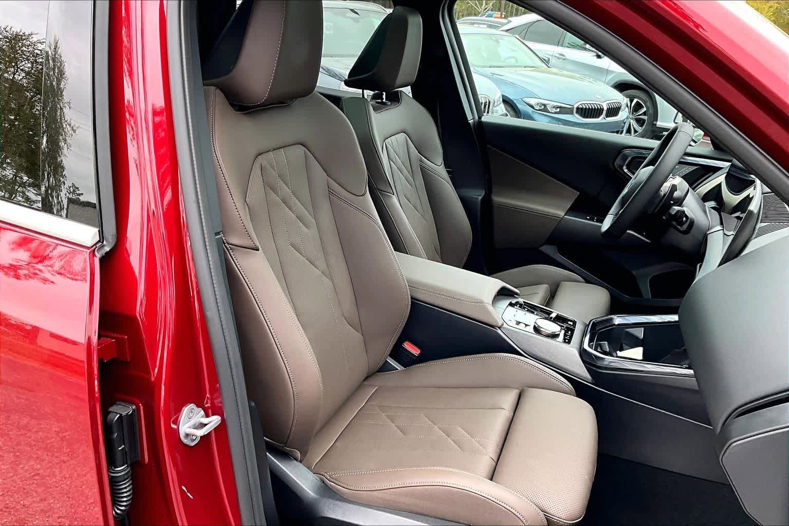 Certified 2025 BMW X3 xDrive30i image 9