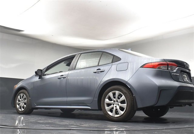 Used 2025 Toyota Corolla LE image 34