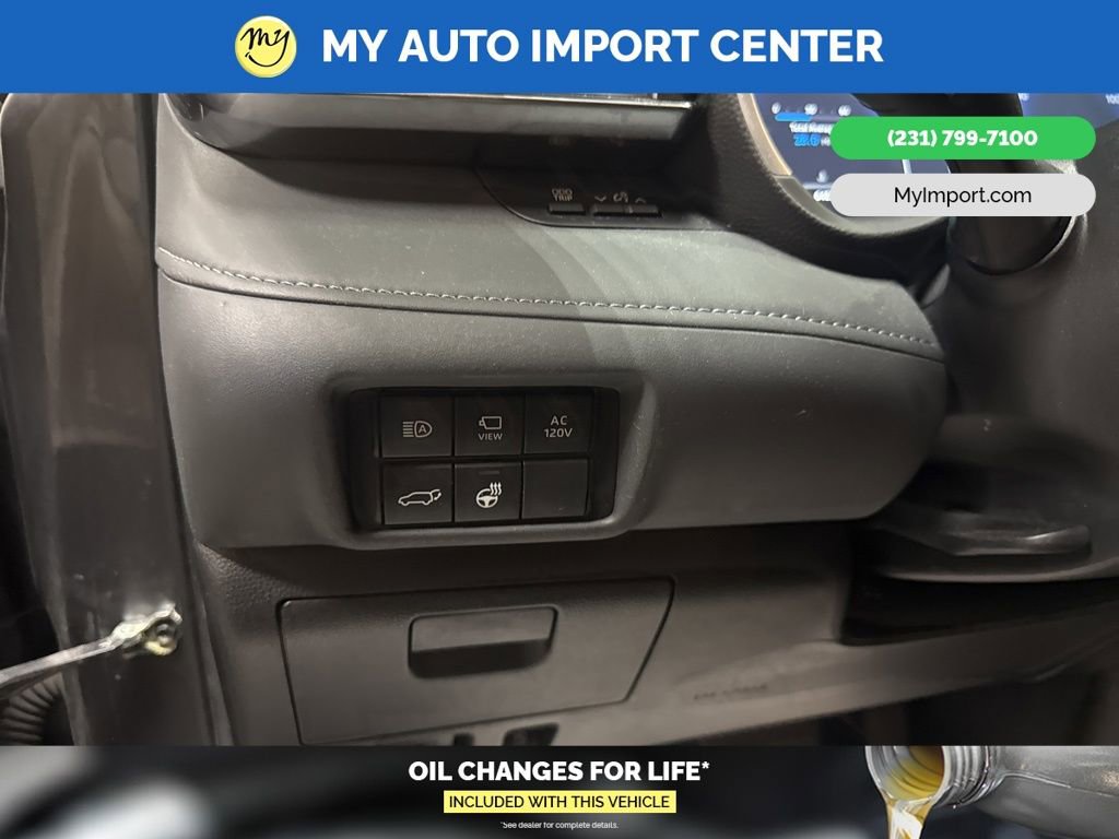 Used 2023 Toyota Highlander Limited image 15