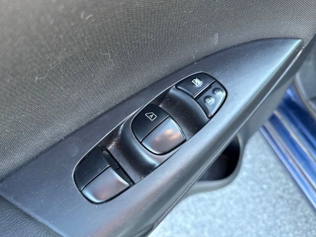 Used 2019 Nissan Sentra S image 24