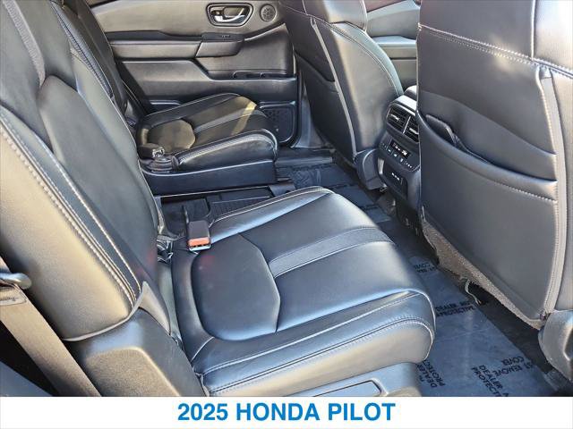 Certified 2025 Honda Pilot EX-L image 24