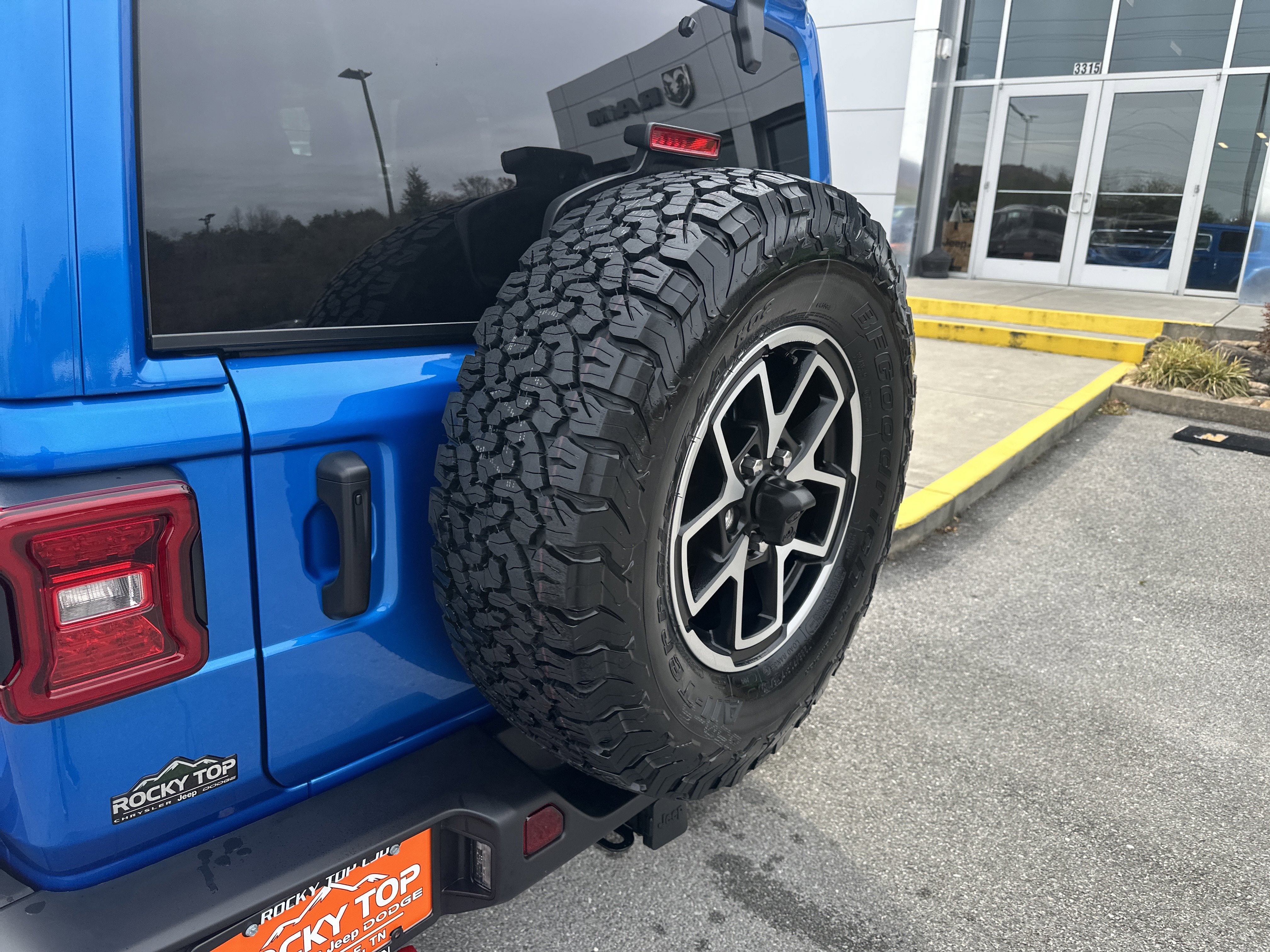 New 2026 Jeep Wrangler Unlimited Rubicon AWD/4WD image 26