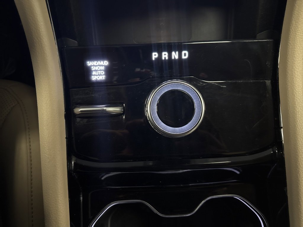 Used 2022 Jeep Grand Cherokee Limited w/ Luxury Tech Group II image 21