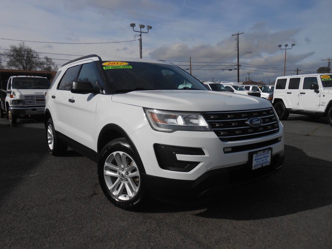 Used 2017 Ford Explorer 4WD image 1