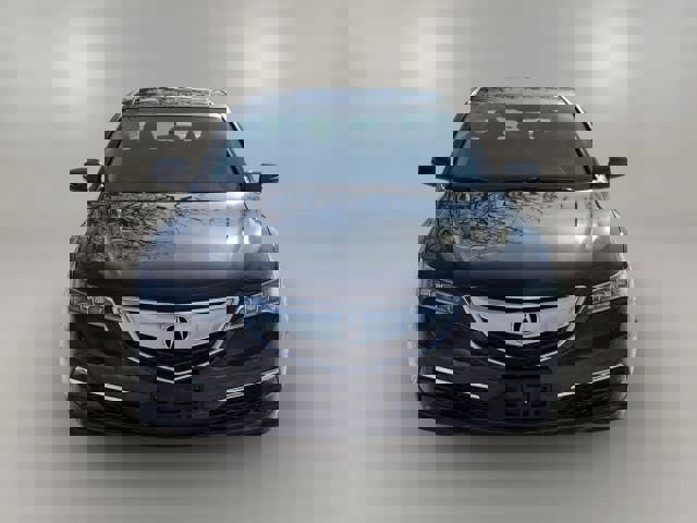 Used 2017 Acura TLX image 2