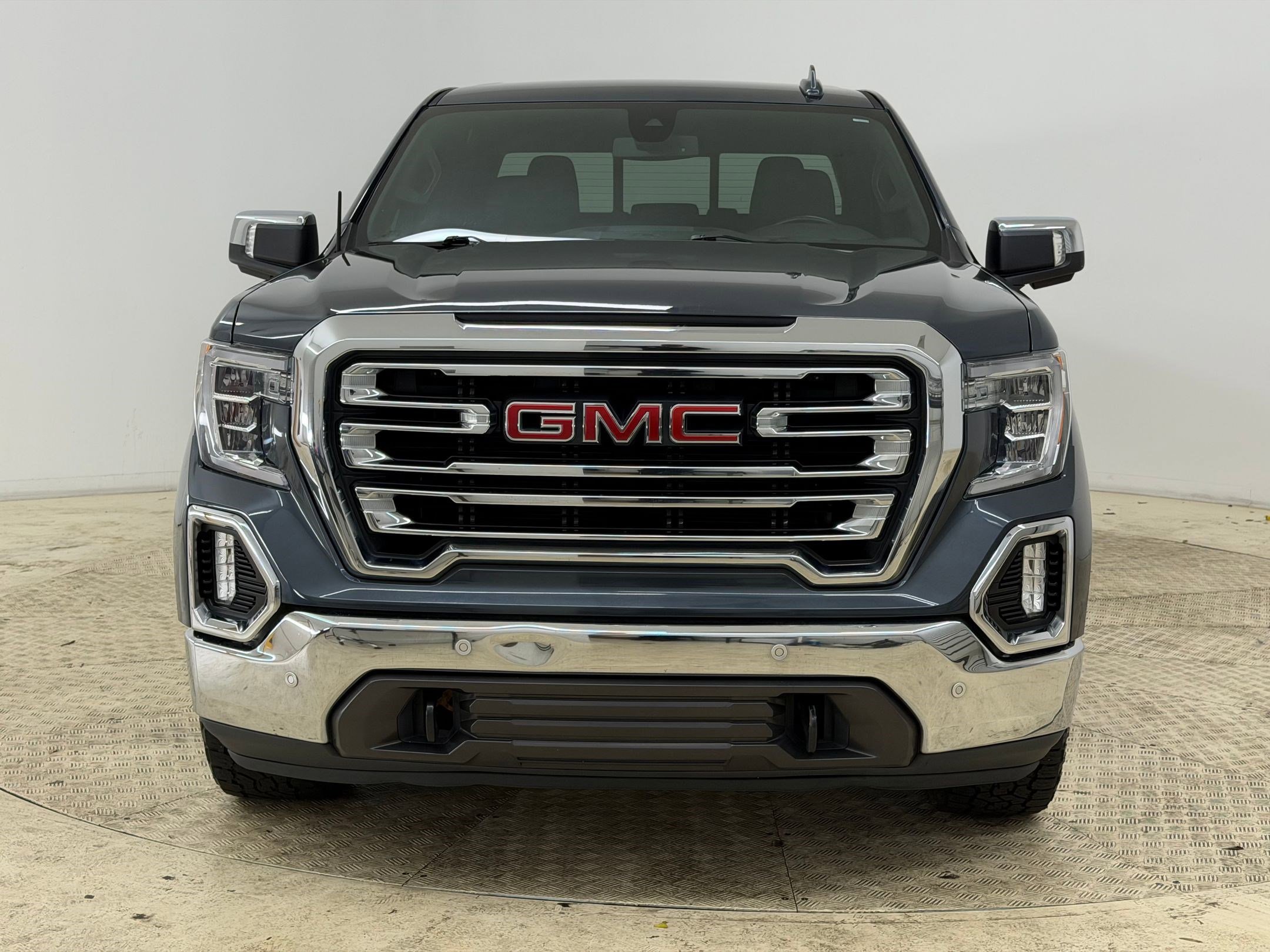 Used 2019 GMC Sierra 1500 SLT w/ SLT Premium Plus Package image 5