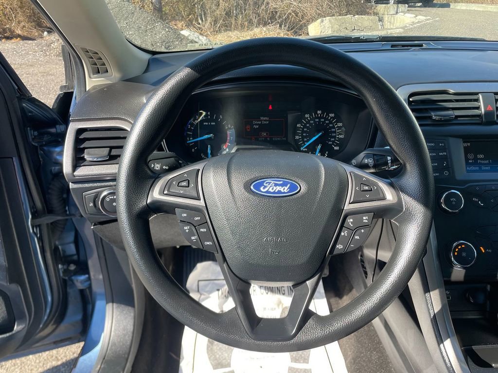 Used 2019 Ford Fusion S FWD image 15