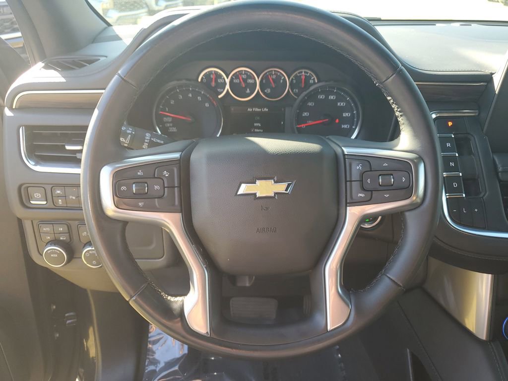Used 2023 Chevrolet Suburban LS image 28