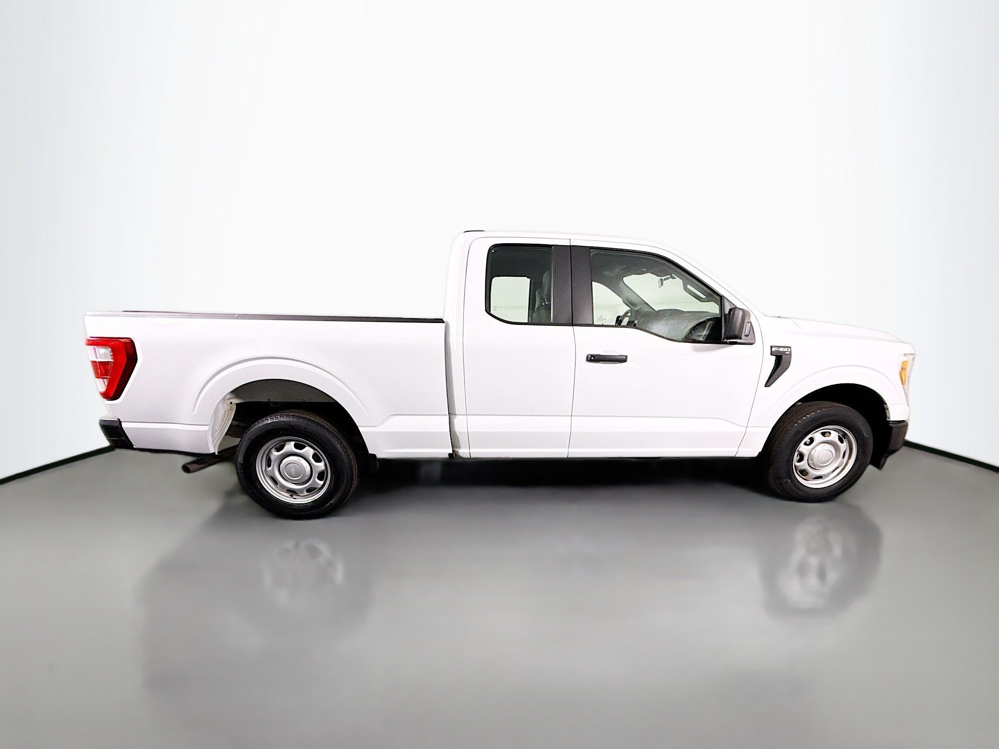 Used 2022 Ford F150 XL RWD image 11