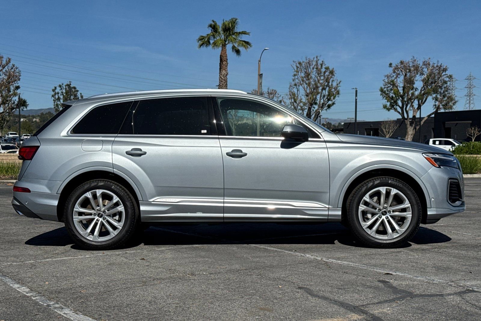 New 2026 Audi Q7 2.0T Premium Plus image 3